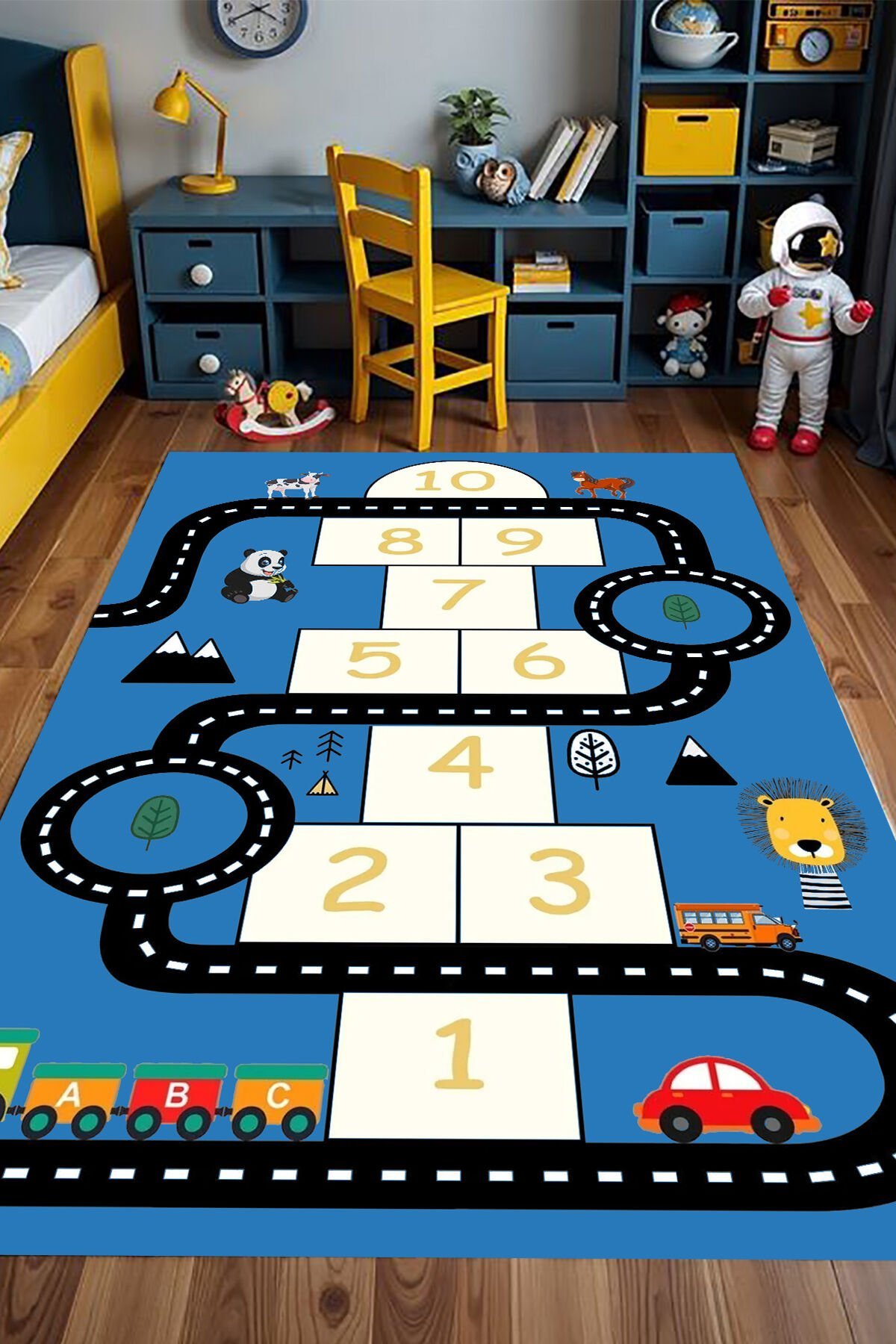 Hayvanlı Yol Macerası Seksek Çocuk Halısı