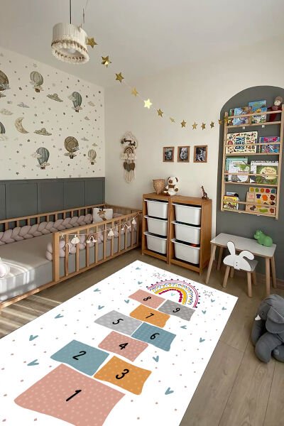 Pastel Gökkuşağı Seksek Çocuk Halısı